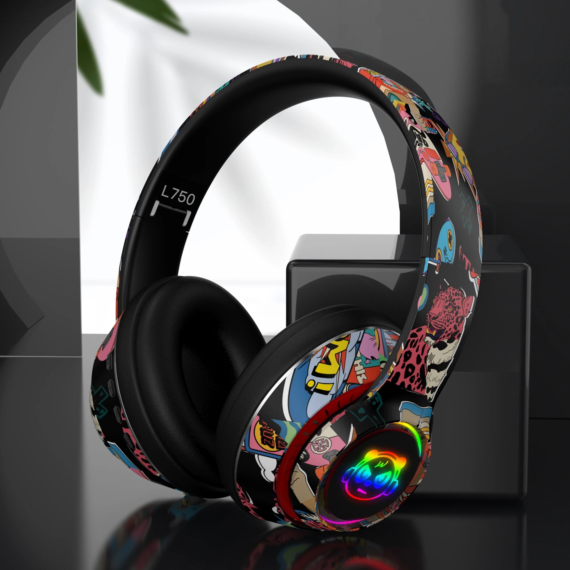 Graffiti DJ Wireless Headphones